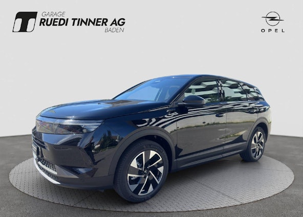 First vehicle image First vehicle image