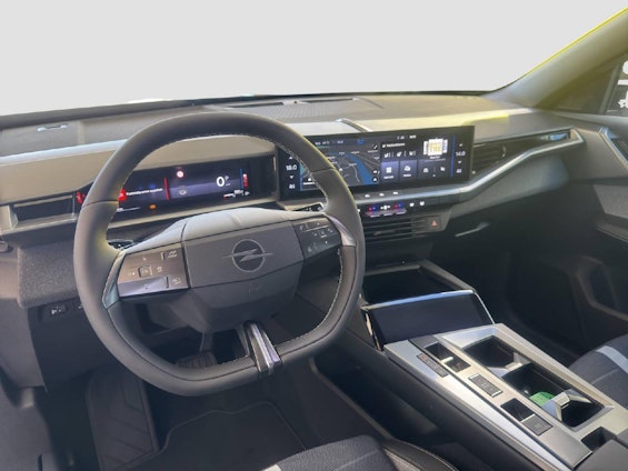 Vehicle image 27 Vehicle image 27