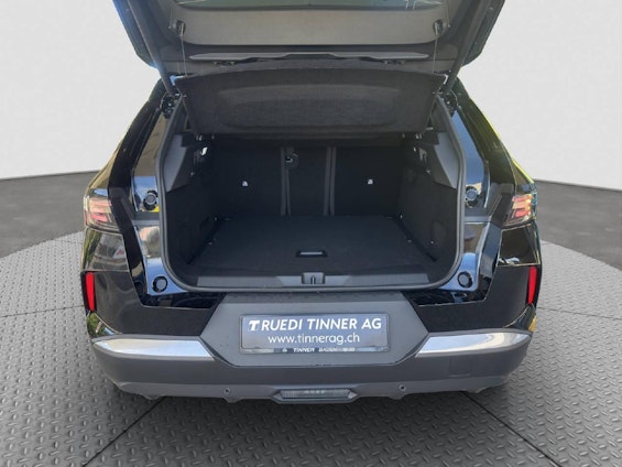 Vehicle image 9 Vehicle image 9