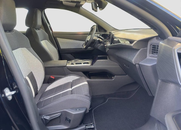 Vehicle image 31 Vehicle image 31