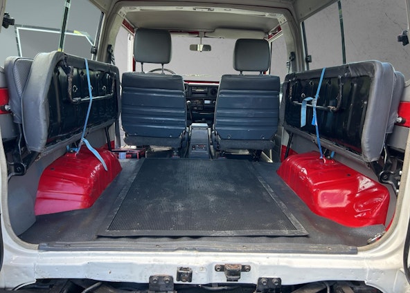 Vehicle image 15 Vehicle image 15