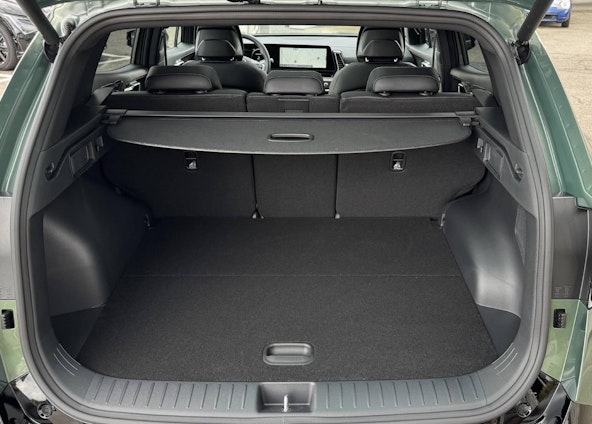 Vehicle image 12 Vehicle image 12