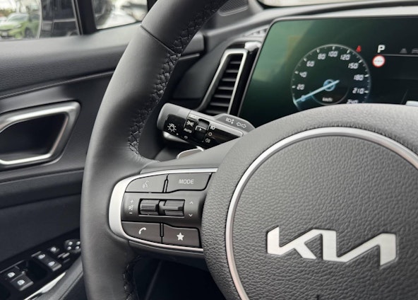 Vehicle image 8 Vehicle image 8