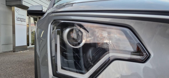 Vehicle image 14 Vehicle image 14