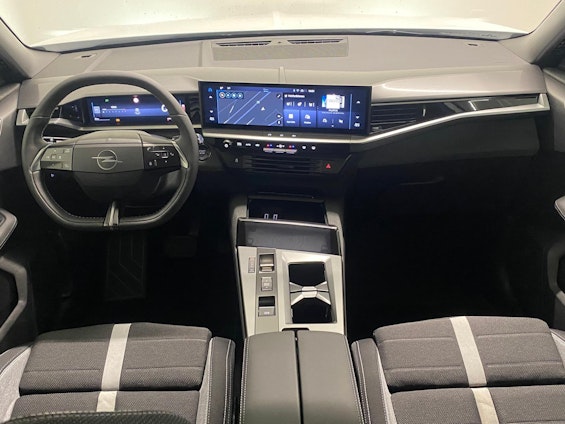 Vehicle image 10 Vehicle image 10