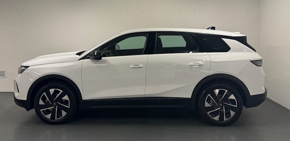 Vehicle image 5 Vehicle image 5