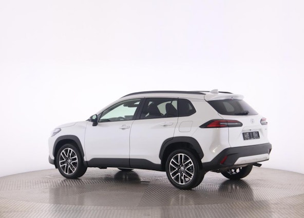 Vehicle image 3 Vehicle image 3