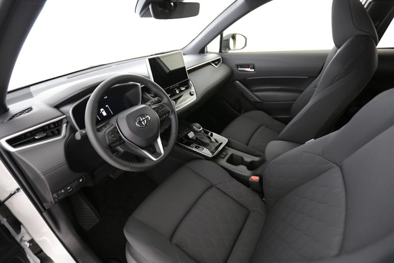 Vehicle image TOYOTA COROLLA CROSS