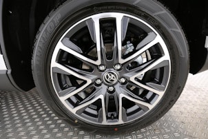 Vehicle image TOYOTA Corolla Cross 2.0 HSD Trend AWD-i