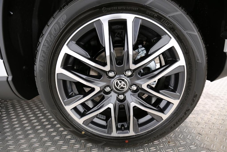 Vehicle image TOYOTA COROLLA CROSS