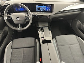 Vehicle image OPEL Astra Sports Tourer 1.2 T Hybrid Energize Your Fleet