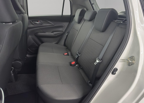 Vehicle image 5 Vehicle image 5