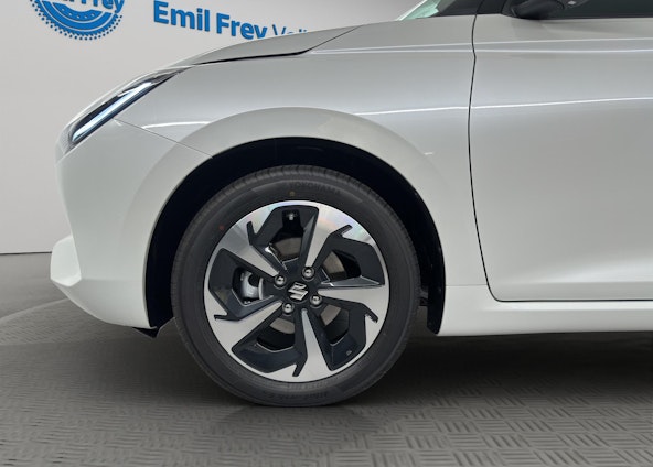 Vehicle image 3 Vehicle image 3