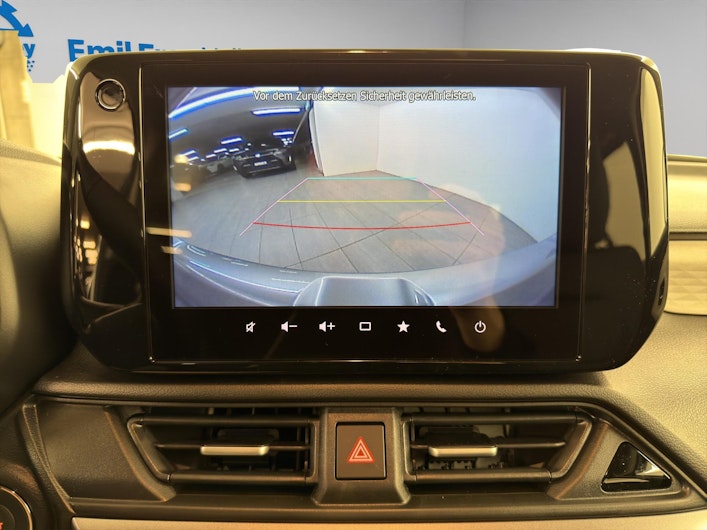 Vehicle image SUZUKI SWIFT