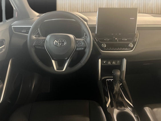 Vehicle image 11