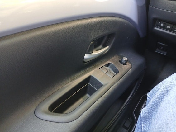 Vehicle image 11 Vehicle image 11