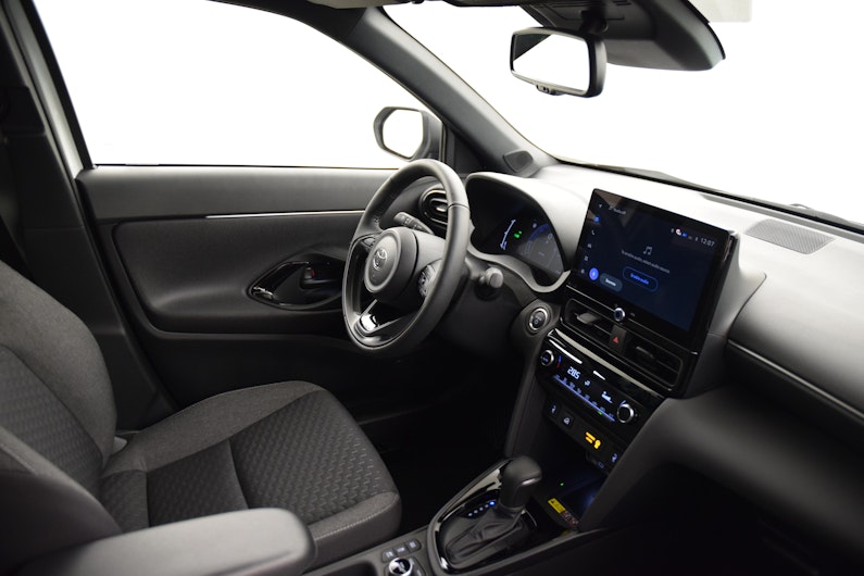 Vehicle image TOYOTA YARIS CROSS