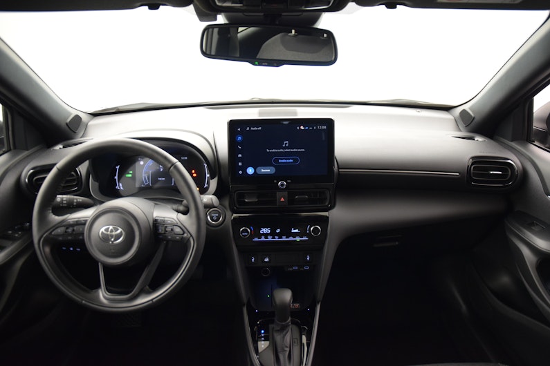 Vehicle image TOYOTA YARIS CROSS