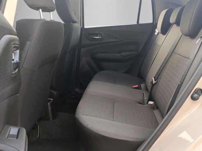 Vehicle image SUZUKI SWIFT