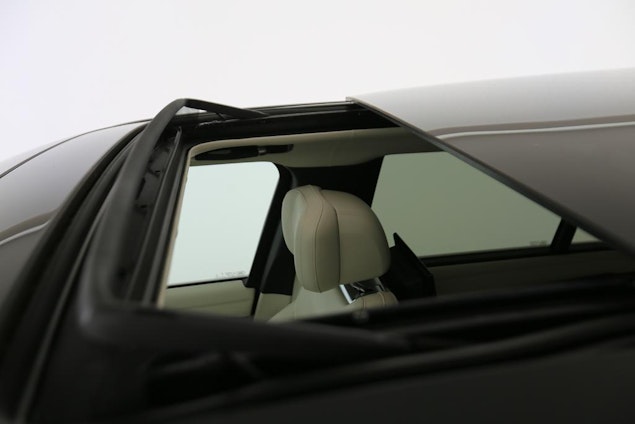 Vehicle image 12 Vehicle image 12