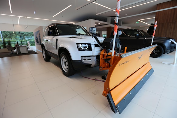 LAND ROVER Defender 90 3.0 D I6 250 Hardtop 0