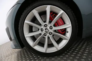 Jaguar F-Type Coupé 5.0 V8 R AWD