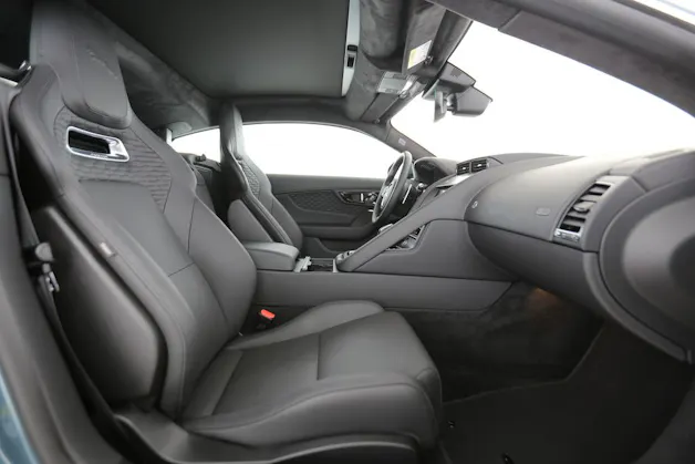 Jaguar F-Type Coupé 5.0 V8 R AWD