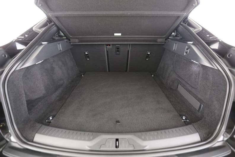 Vehicle image JAGUAR I-PACE