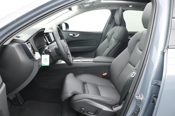 VOLVO XC60 2.0 T6 TE XCENTRIC eAWD 2