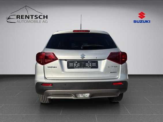 Vehicle image 4 Vehicle image 4