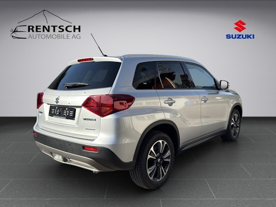 Vehicle image 6 Vehicle image 6