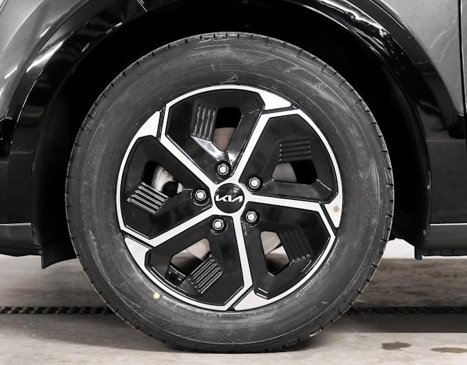 Vehicle image KIA NIRO