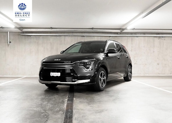 First vehicle image First vehicle image