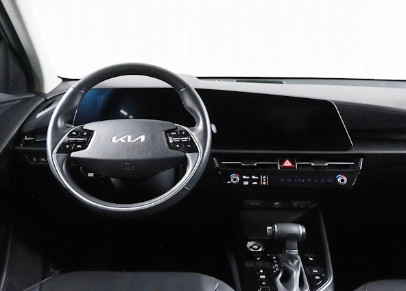 Vehicle image 4 Vehicle image 4