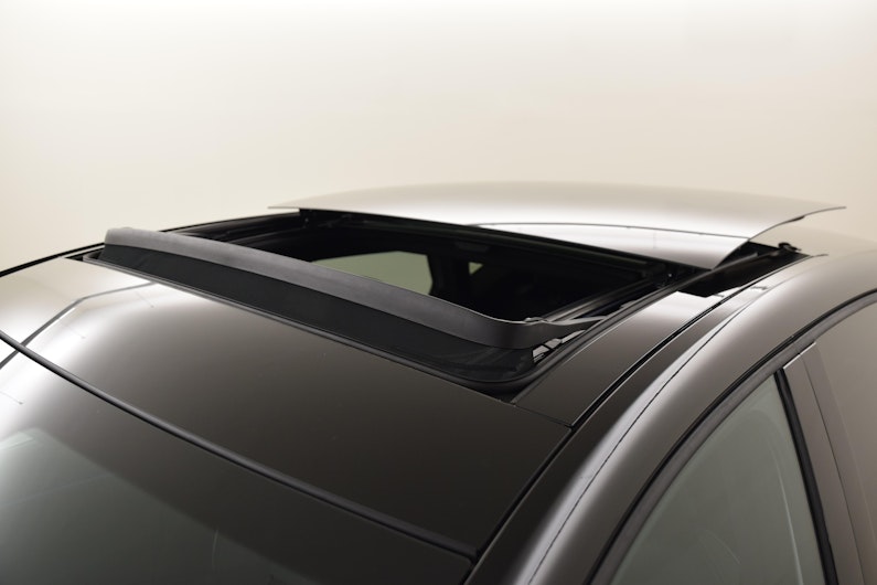 Vehicle image MITSUBISHI ASX