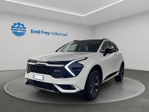 First vehicle image