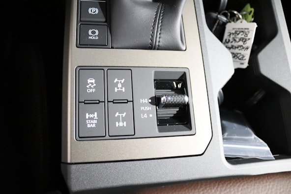 Vehicle image 23