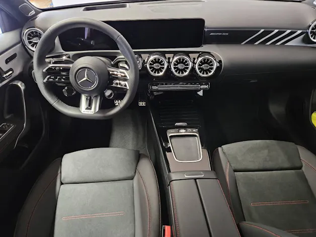 Mercedes-Benz A 35 AMG 4Matic