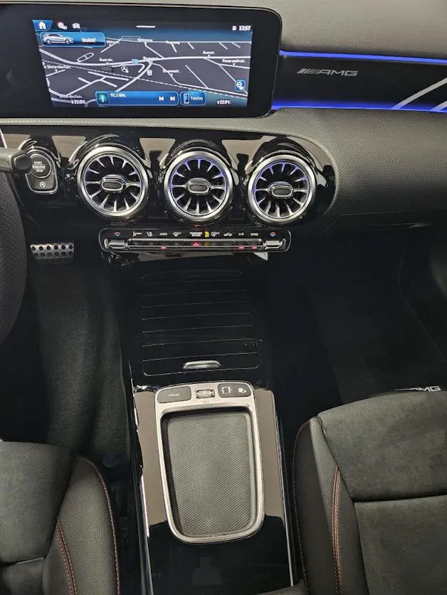Mercedes-Benz A 35 AMG 4Matic