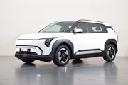 First vehicle image