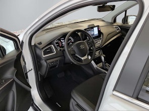 Vehicle image SUZUKI S-Cross 1.4 T Compact Top Hybrid 4x4