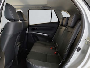 Vehicle image SUZUKI S-Cross 1.4 T Compact Top Hybrid 4x4