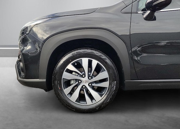 Vehicle image 13 Vehicle image 13