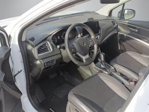 Suzuki S-Cross 1.4 T Compact Top Hybrid 4x4