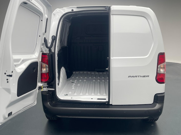 Vehicle image PEUGEOT PARTNER