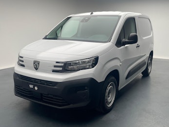 Vehicle image PEUGEOT Partner Kaw. 650 Standard 1.5 BlueHDI 100 S/S