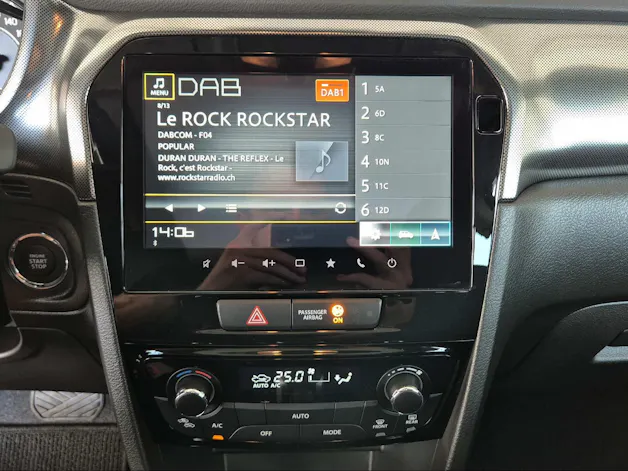 Suzuki Vitara 1.4 T Compact Top Hybrid 4x4
