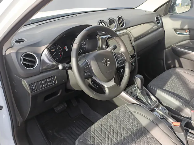 Suzuki Vitara 1.4 T Compact Top Hybrid 4x4
