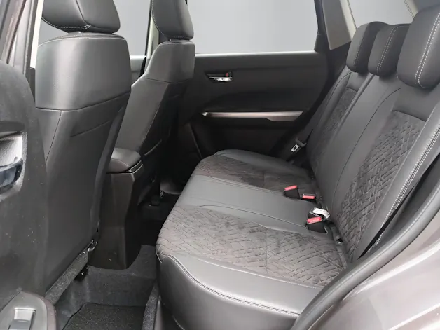 Suzuki Vitara 1.4 T Compact Top Hybrid 4x4