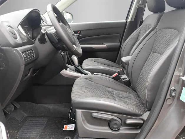 Suzuki Vitara 1.4 T Compact Top Hybrid 4x4